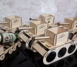 Laser Cut Tank Model Beer Caddy Free Vector