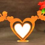 Laser Cut Valentine’s Day Photo Frame 3mm Free Vector