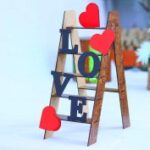 Laser Cut Love Stand 3mm Free Vector