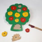 Laser Cut Simple Apple Peg Puzzle Wooden Toy For Preschool Early Learning Free Vector